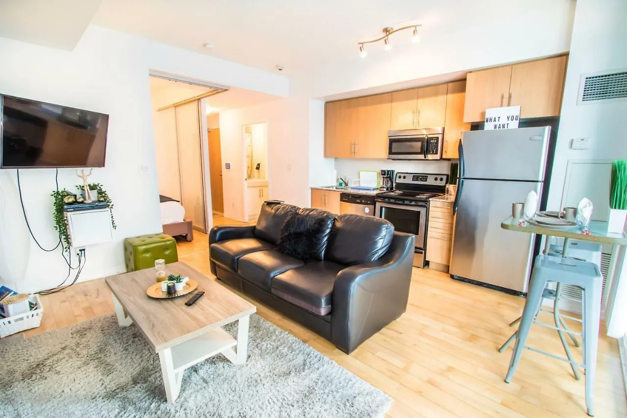 Micasa Suites - Stylish Condo In Maple Leaf Square 토론토 캐나다
